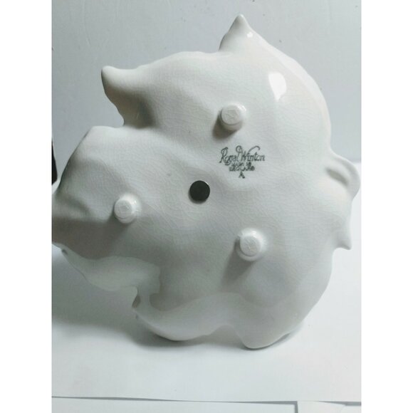 Vintage Royal Winton Handled Leaf Shaped serving tray Mother of Pearl Glaze 1950 - Picture 9 of 11